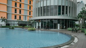 Kolam renang outdoor