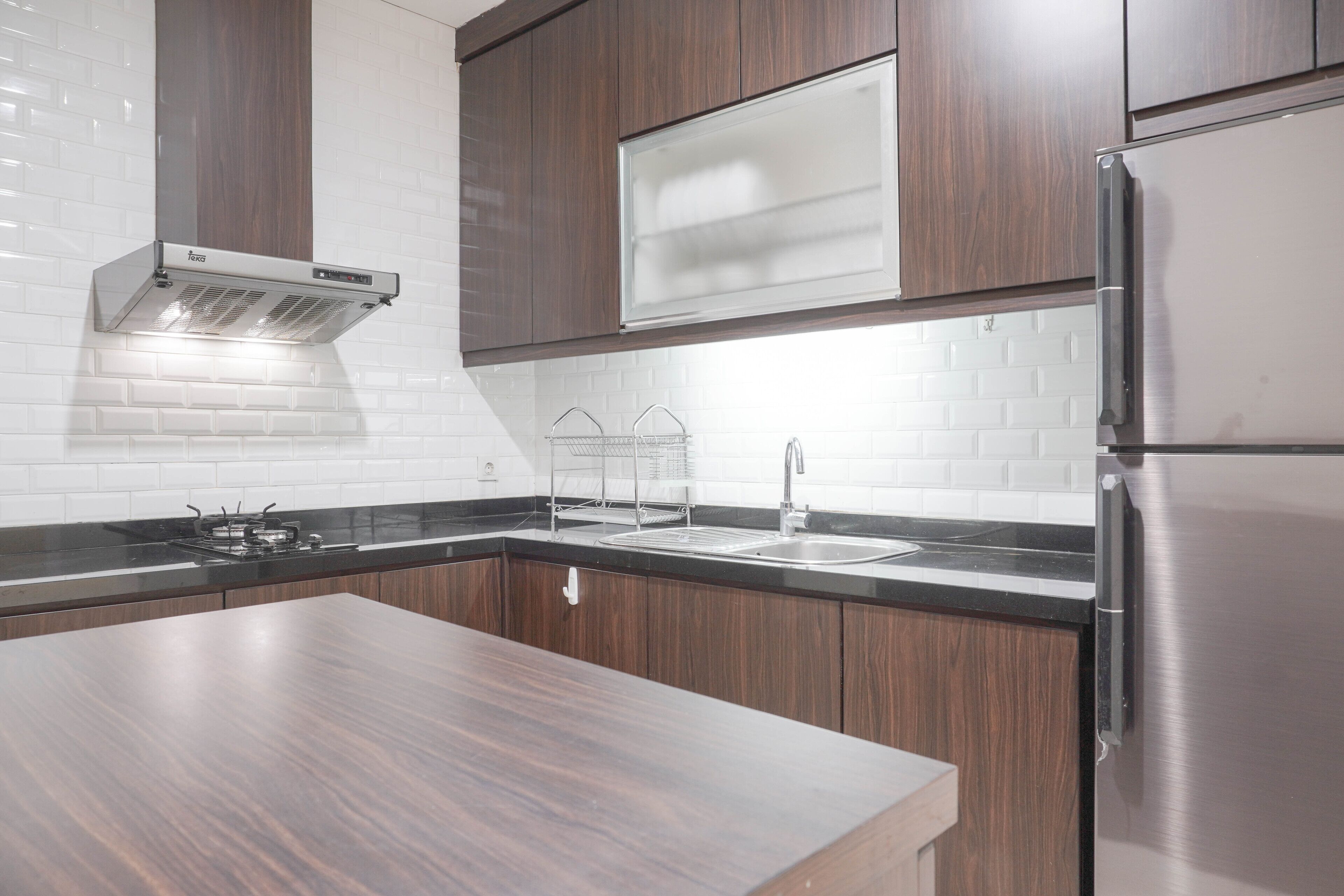 Room | Private kitchen | Fridge, microwave, stovetop, dishwasher