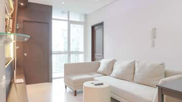 Habitación | Sala de estar | Una televisión