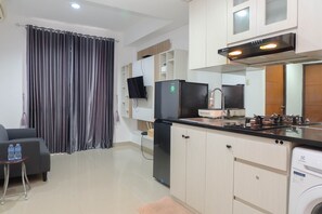 Interior - Elegant And High Floor 2Br Apartment At Royal Olive Residence (Jakarta)