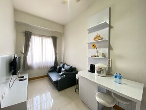 Zimmer | Wohnzimmer | Fernseher