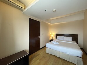 2 bedrooms, iron/ironing board, free WiFi, bed sheets - Strategic And Spacious 2Br At Apartment Braga City Walk (Bandung)