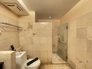 Bathroom - Strategic And Spacious 2Br At Apartment Braga City Walk (Bandung)