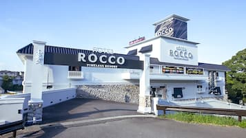 Fachada de la propiedad