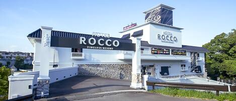 Fachada del alojamiento