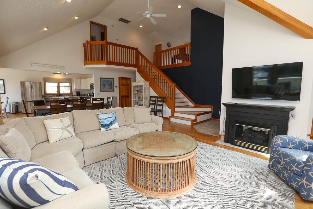 🏖️ Updated Soundside home in Kitty Hawk w/Private Pool - Dogs Allowed🐾