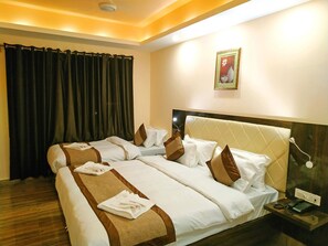 Free WiFi, bed sheets