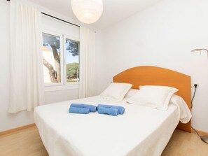 3 bedrooms - Ramon Muntaner by Interhome (L'Escala)