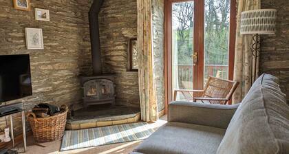 The Coach House - Secluded Cottage - Cardigan Bay - Sleeps 2