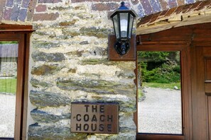 Exterior detail - The Coach House - Secluded Cottage - Cardigan Bay - Sleeps 2 (Cardigan)