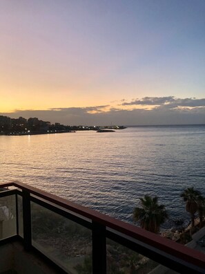 Property grounds - ★ Enjoy Sunsets- Panoramic view- Couple’s Getaway (Jounieh)