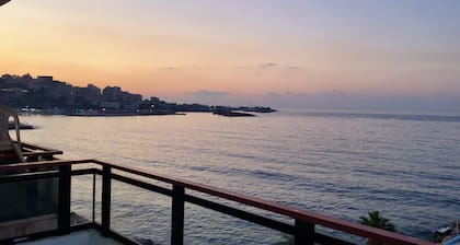★ Enjoy Sunsets- Panoramic view- Couple’s Getaway