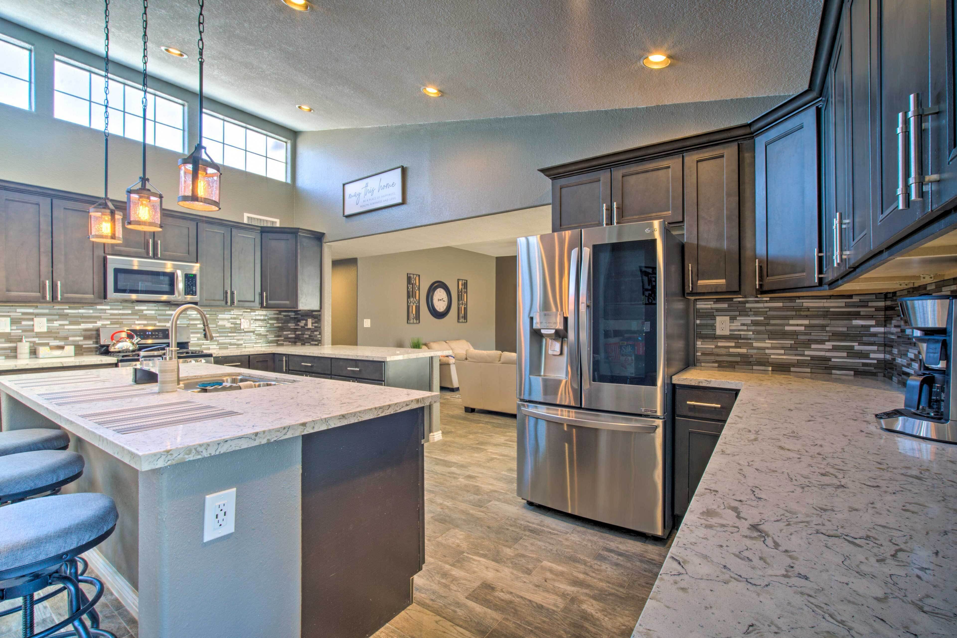 Modern El Paso Home w/ Backyard & Fire Pit!