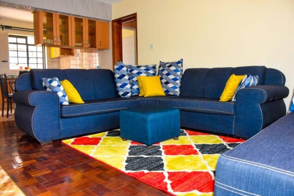 Apartment, 2 Bedrooms | Living area