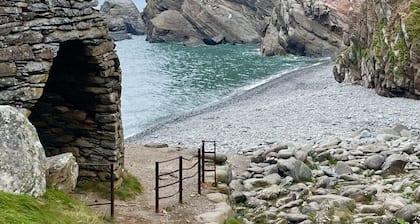 Skylark Cottage Moor and Sea, beautiful views over Exmoor