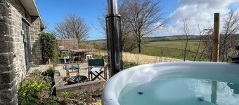 Fern Cottage, Moor and Sea, stunning views over Exmoor