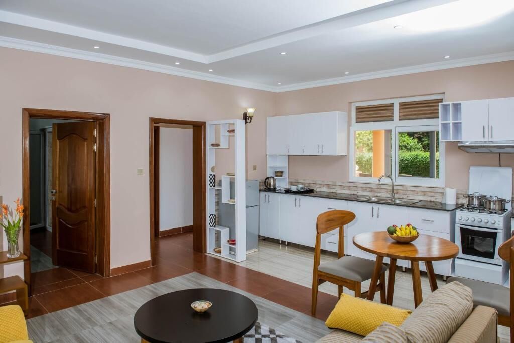 Kochgeschirr/Geschirr/Besteck