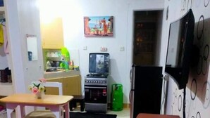 Living area - Stay.Plus Elly's Studio Apartment (Nairobi)