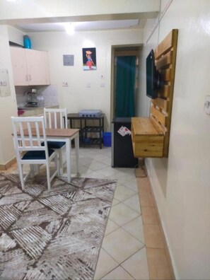 Living area - Stay.Plus Elly's Studio Apartment (Nairobi)