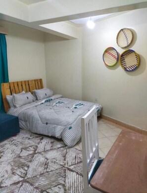 Free WiFi - Stay.Plus Elly's Studio Apartment (Nairobi)