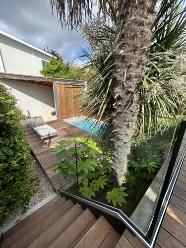 Air-conditioned house 4 ⭐️ swimming pool 4 bedrooms and 3 shower rooms, near old port 