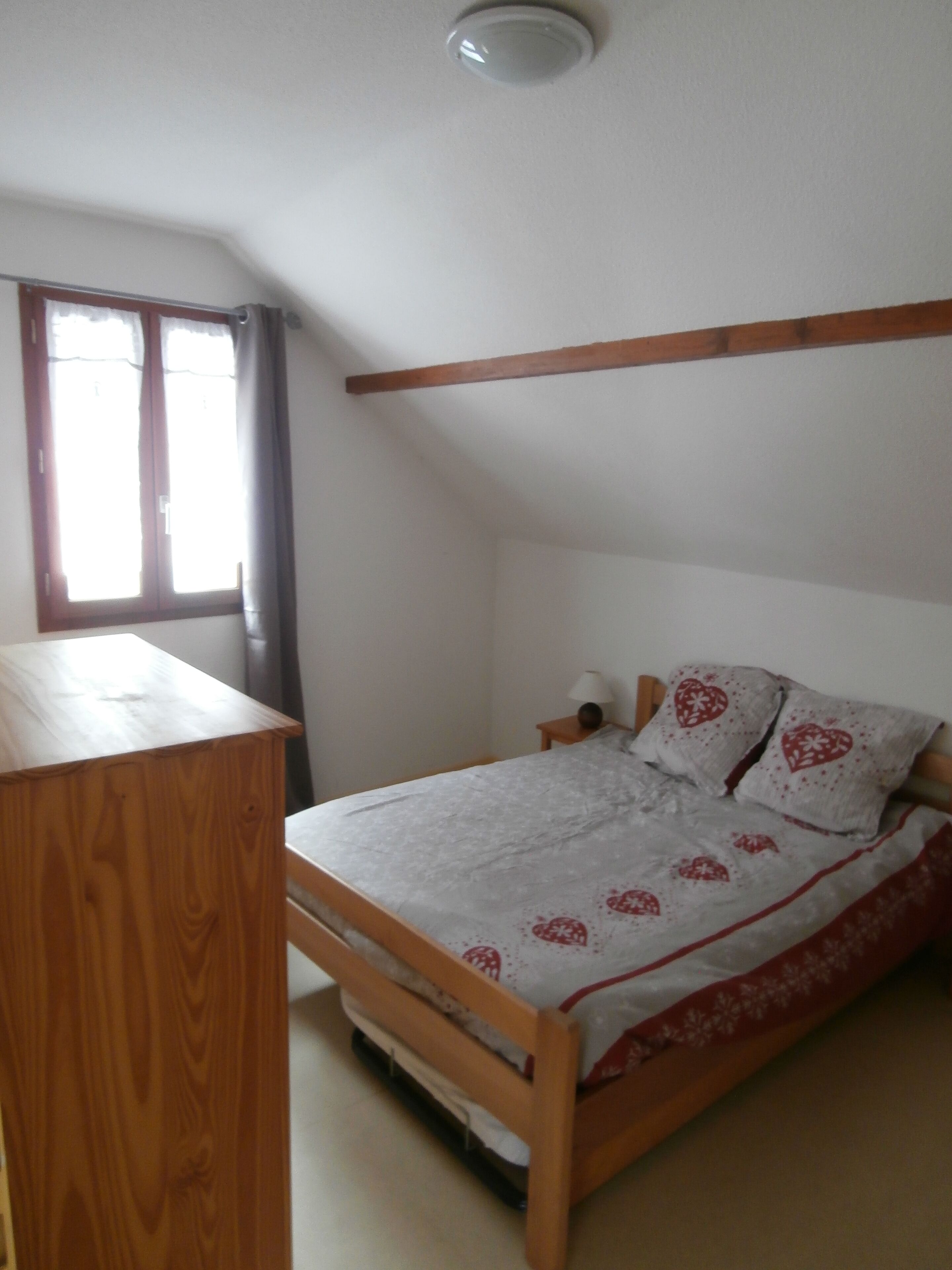 5 minutes from the Sybelles ski area! Fully equipped apartment with a view.