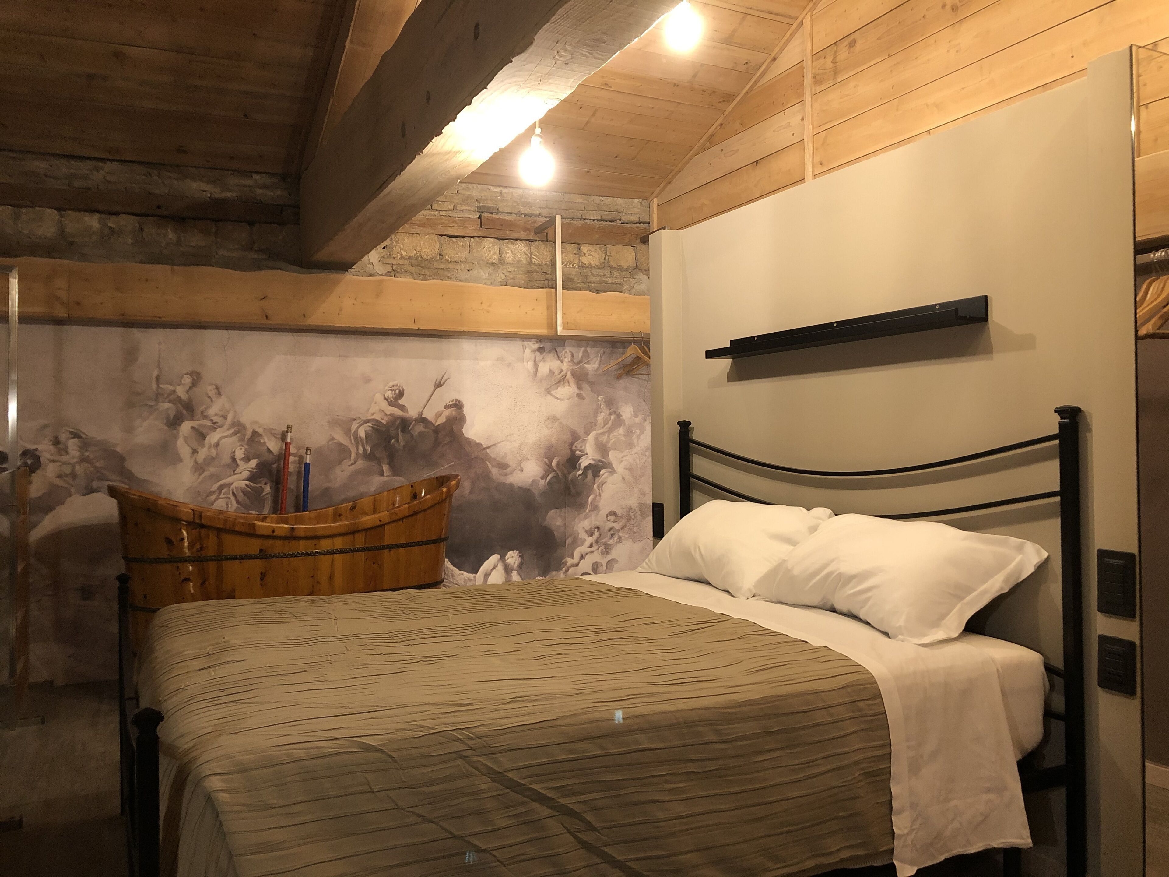 In-room safe, desk, free WiFi, bed sheets