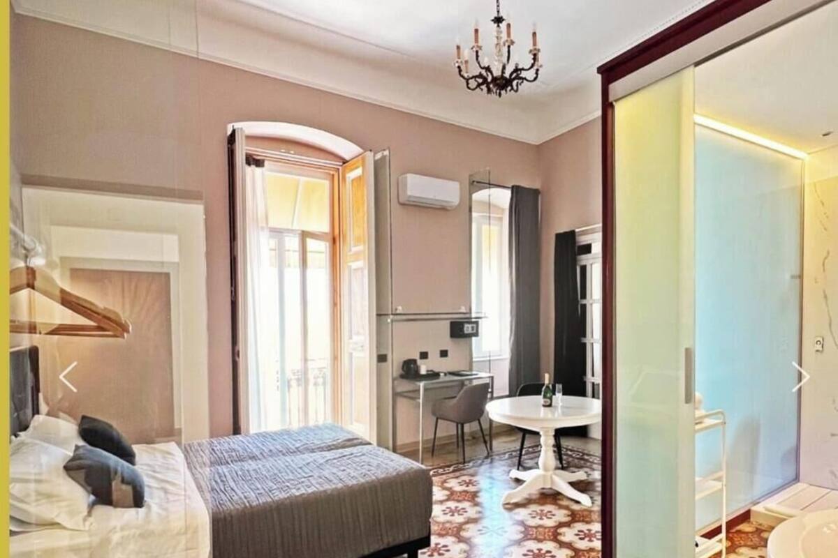 Deluxe Double or Twin Room | In-room safe, desk, WiFi (free), bed sheets