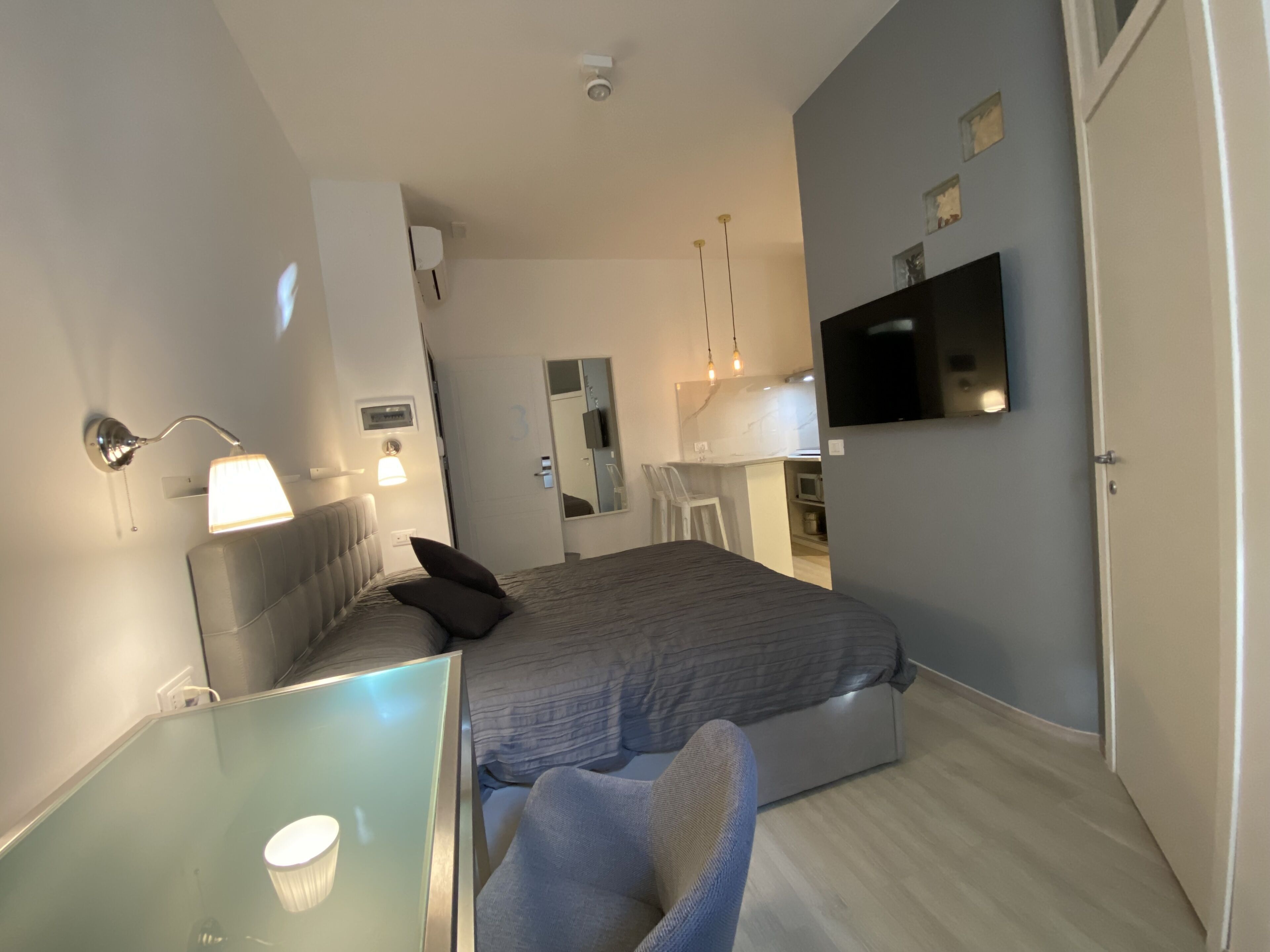 In-room safe, desk, free WiFi, bed sheets