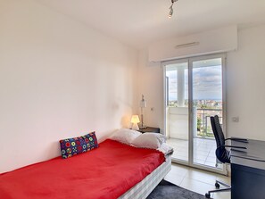 3 chambres, bureau, lit parapluie, Wi-Fi gratuit