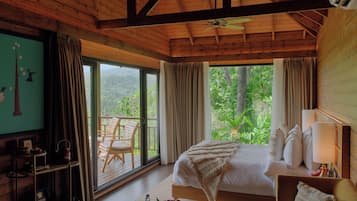 Luksusrom | 1 soverom, sengetøy av topp kvalitet og strykejern/-brett