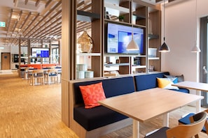 Restaurant - Holiday Inn Express Furth by IHG (Fuerth)