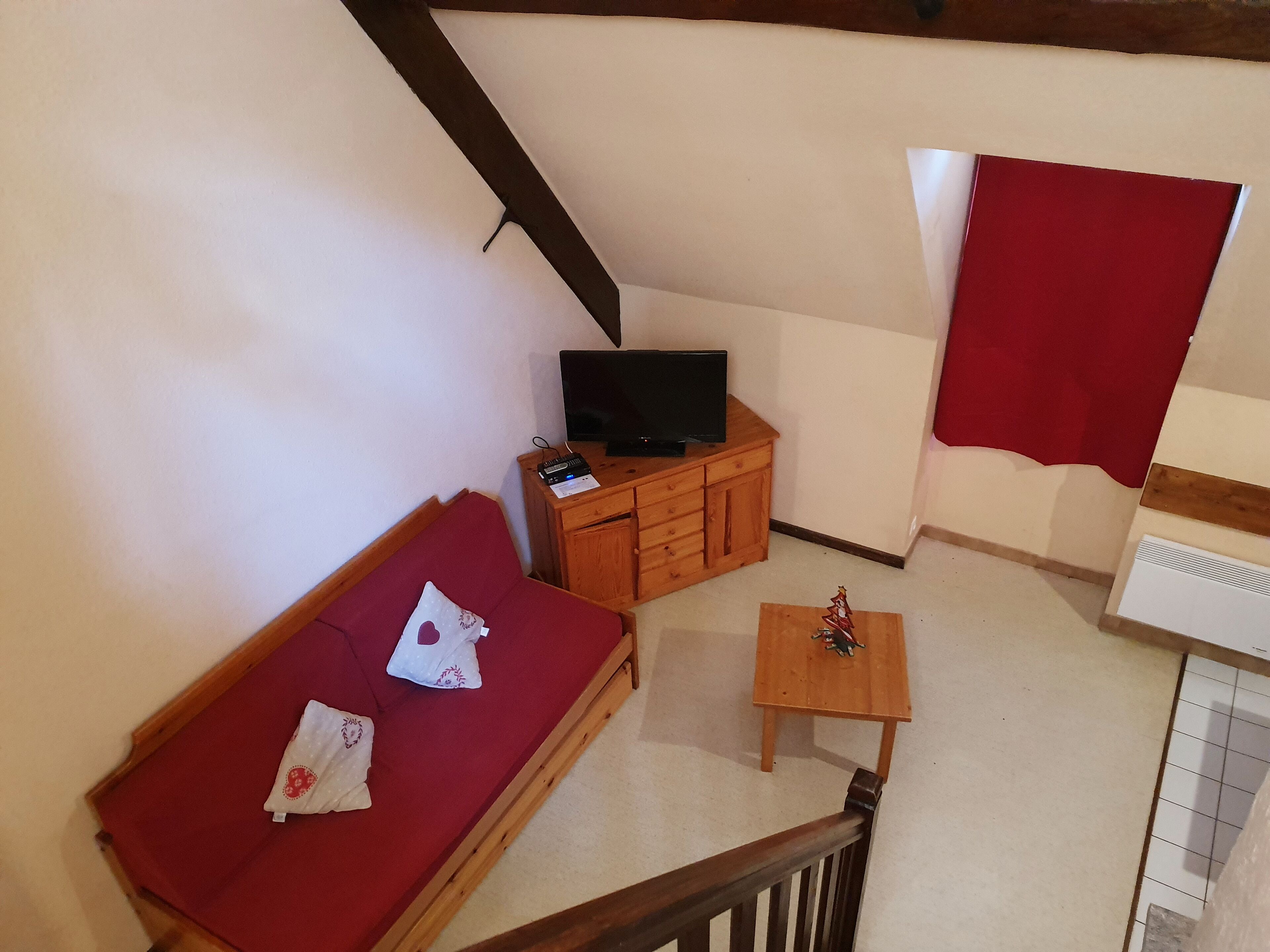 5 minutes from the Sybelles ski area! Fully equipped apartment with a view.