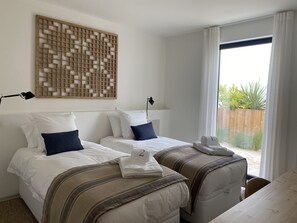 3 bedrooms, iron/ironing board, travel cot, WiFi