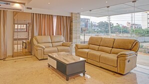 Unclassified image, 2 of 43, button - Treebo Emora Grand (Bengaluru)