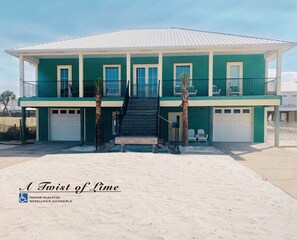 Exterior - Just a short walk to beach access, Sleeps 12 (Navarre)