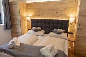 4 makuuhuonetta, ilmainen Wi-Fi, vuodevaatteet