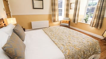 Cottage | Interior
