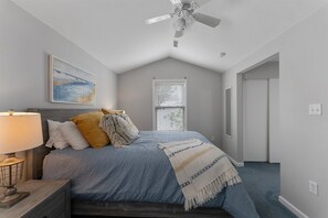 3 chambres, fer et planche à repasser, Wi-Fi gratuit