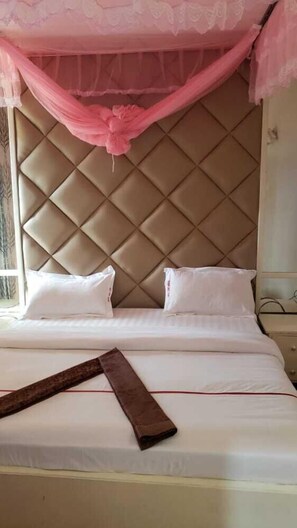 Ylelliset vuodevaatteet, yksilöllisesti sisustettu