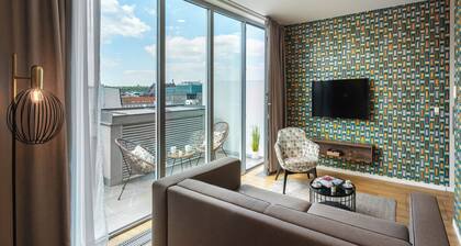 VN17 Rooftop Suites by Adrez Living