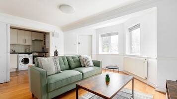 Apartment | Living area