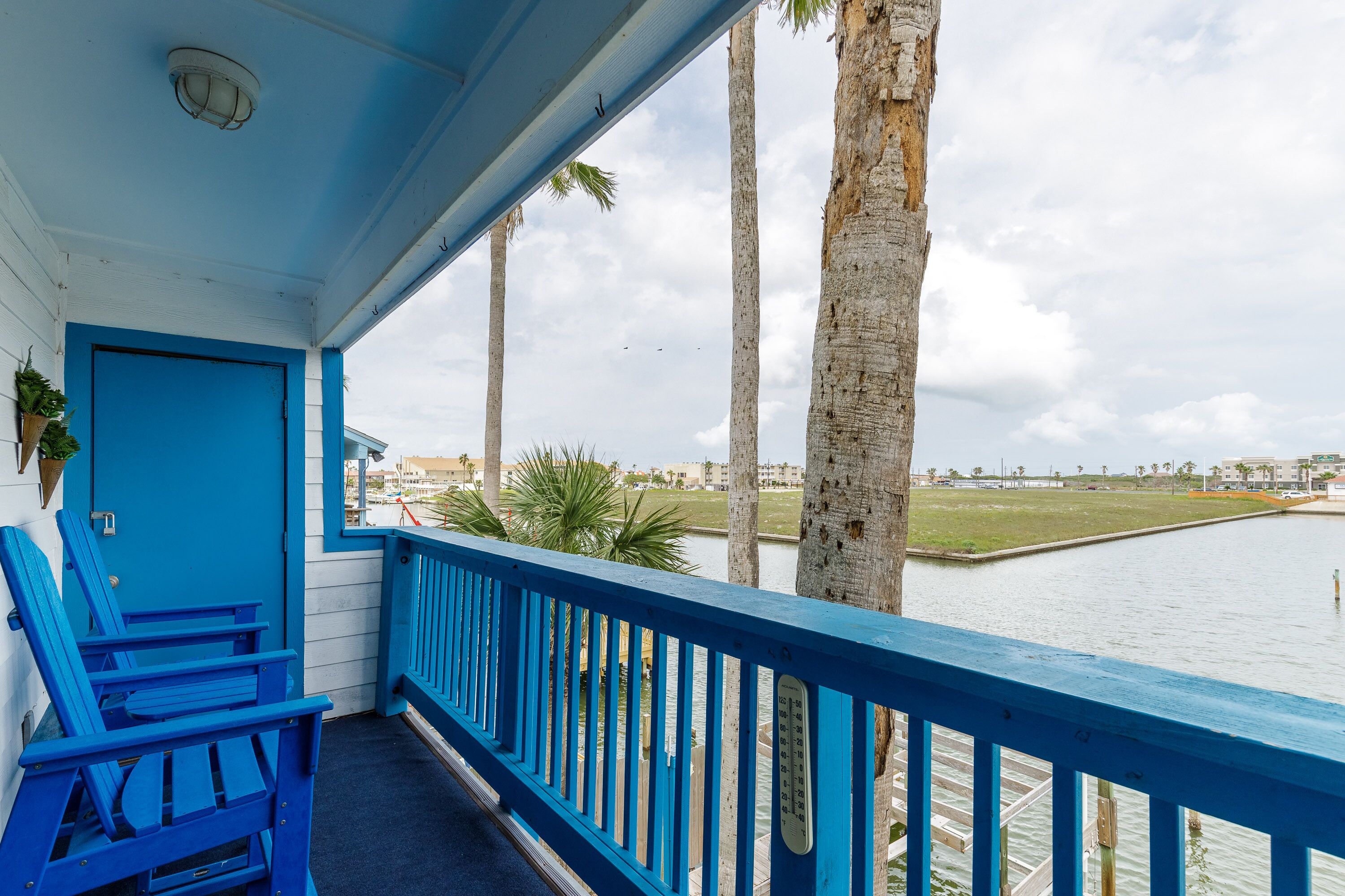 Sundown Point CSPN201K-Three Bedroom W/ Balcony, Canal Views & Boat Slip