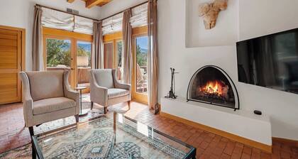 Casa Alba - Mountain Views, Communal Pool