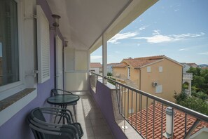 Studio (A4) | Balcony