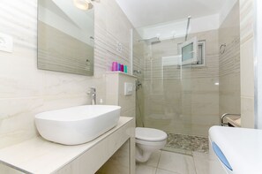 Bathroom - Apartment Jakov (Solta)