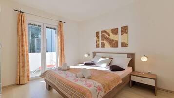 Apartament (A1) | 2 dormitoris, planxa i posts de planxar i wifi gratuïta