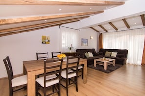 Dining - Apartments Slava (Trogir)