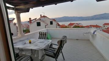 Apartment (A1) | Terrace/patio