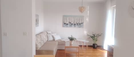 Apartment (A1) | Living room